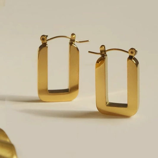 Lory Earring